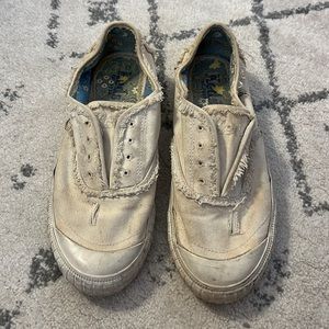 Keds distressed slip on shoes, sz 6.5